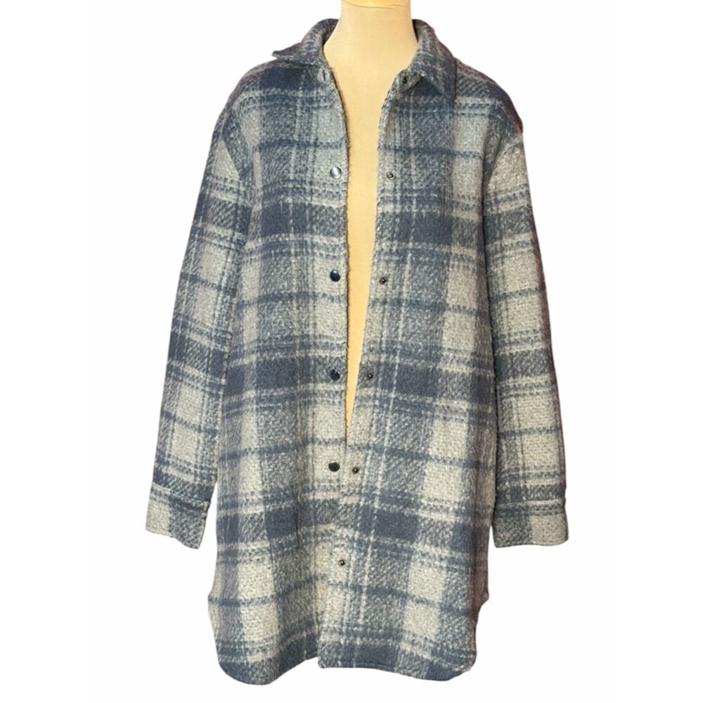 BB Dakota Blue Cream Plaid Shacket Coat Size Medium
